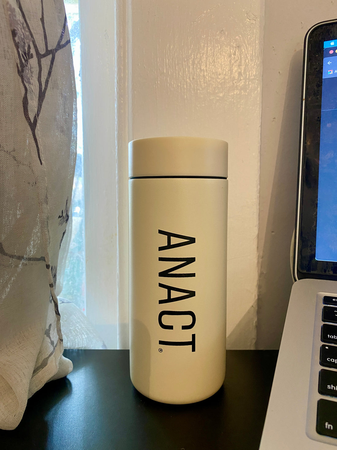 Anact Bottle